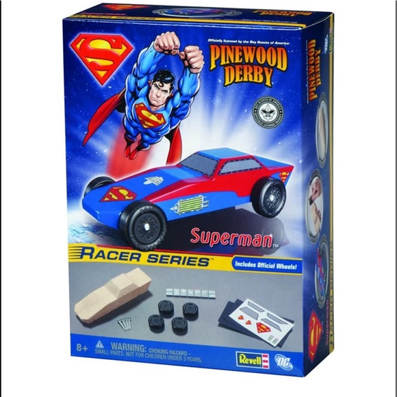 Revell pinewood derby Superman racer kit . - Picture 2 of 3